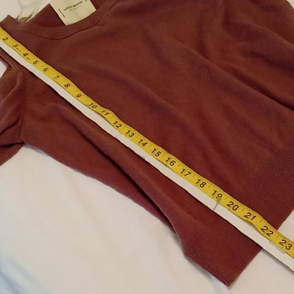 Lucky Brand Women's Medium Cold Shoulder Top - Mauve - Picture 7 of 8